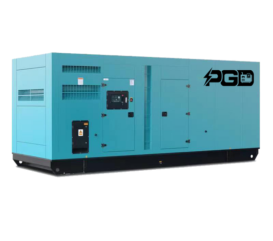 750 kW Cummins Powered Diesel Generator 240V / 480V Three Phase